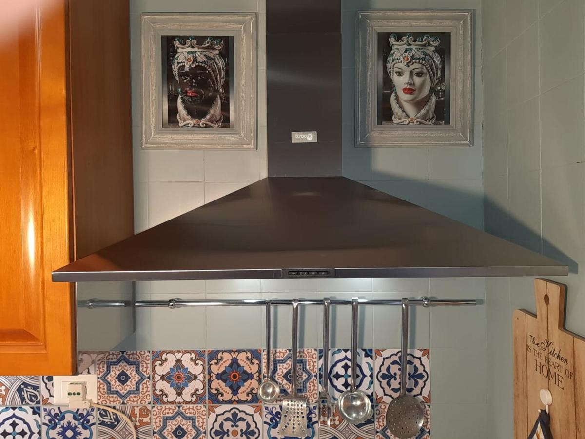 Il Moro Di Sicilia Apartment 테르미니이메레세 외부 사진